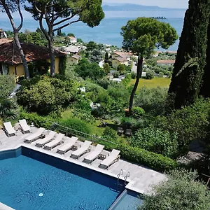 Schindler 2*, Manerba del Garda Italie