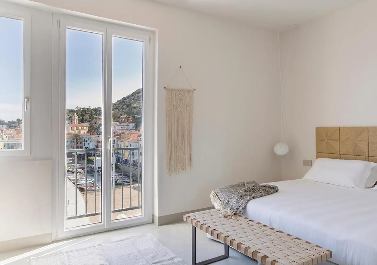 La Guardia Hotel Giglio Porto 4*,