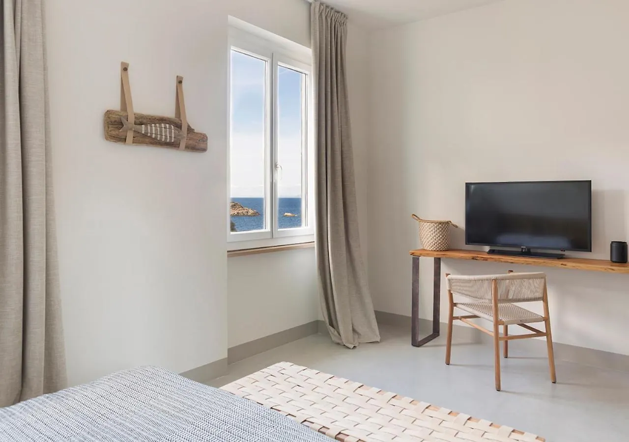 La Guardia Hotel Giglio Porto