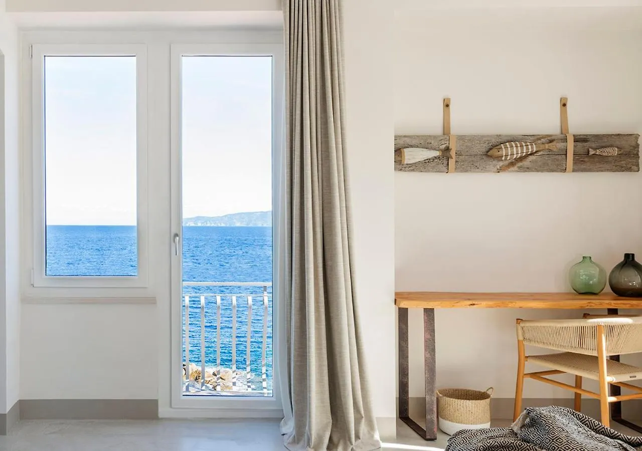 La Guardia Hotel Giglio Porto Italy